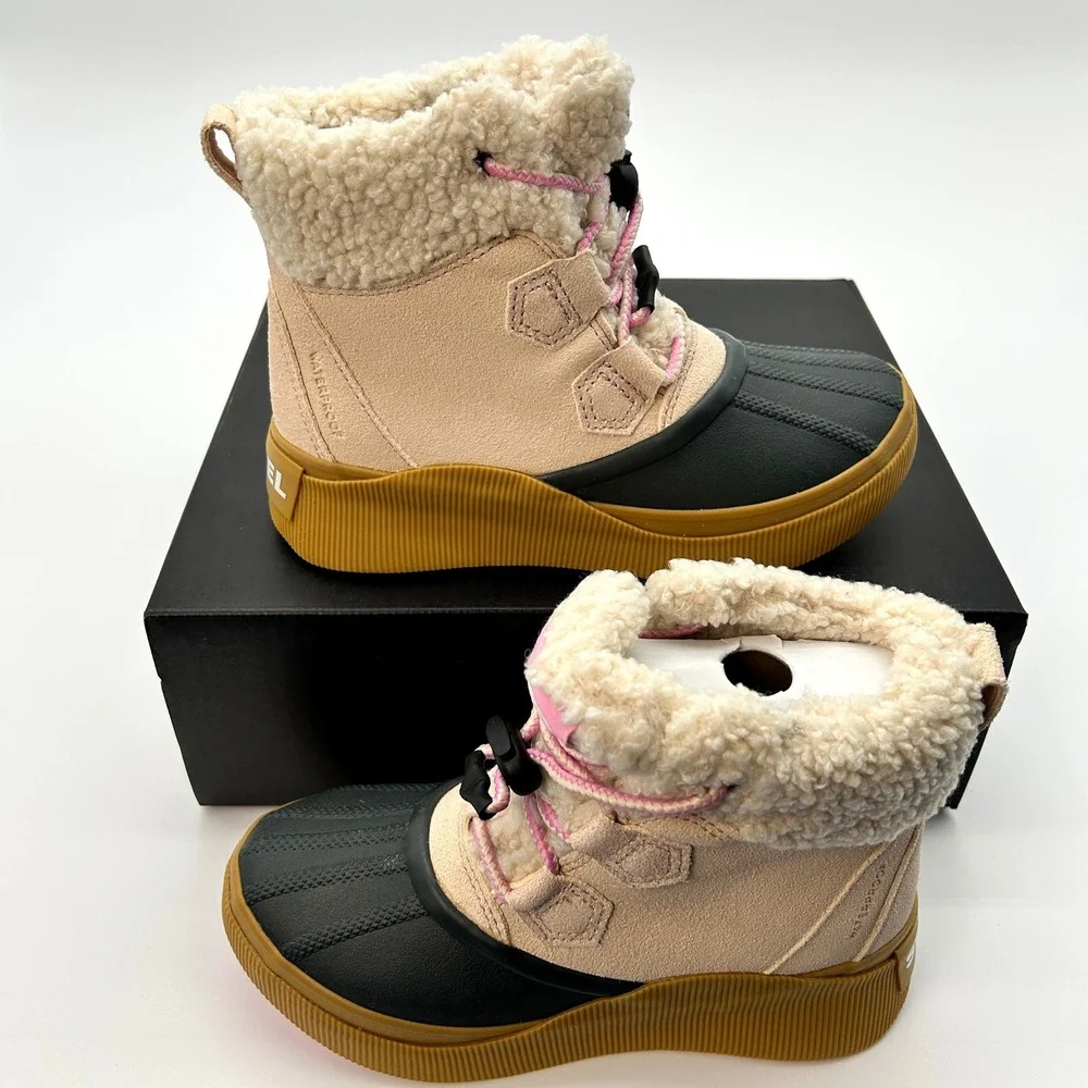 SOREL Youth Waterproof Boots Size 3 Kids Out N About IV Chillz‎ Pink Suede NEW